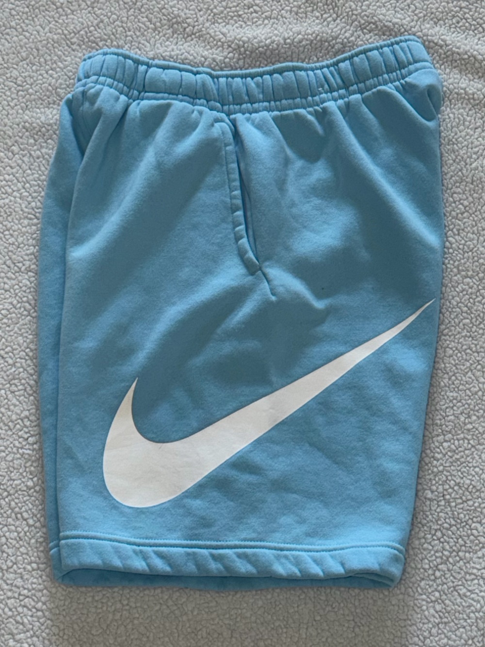 Nike Sportswear Mens Fleece Club Swoosh Shorts - Light Blue - Size SMALL